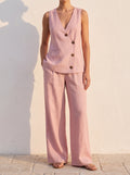Modelo con el Conjunto Formentera completo al aire libre