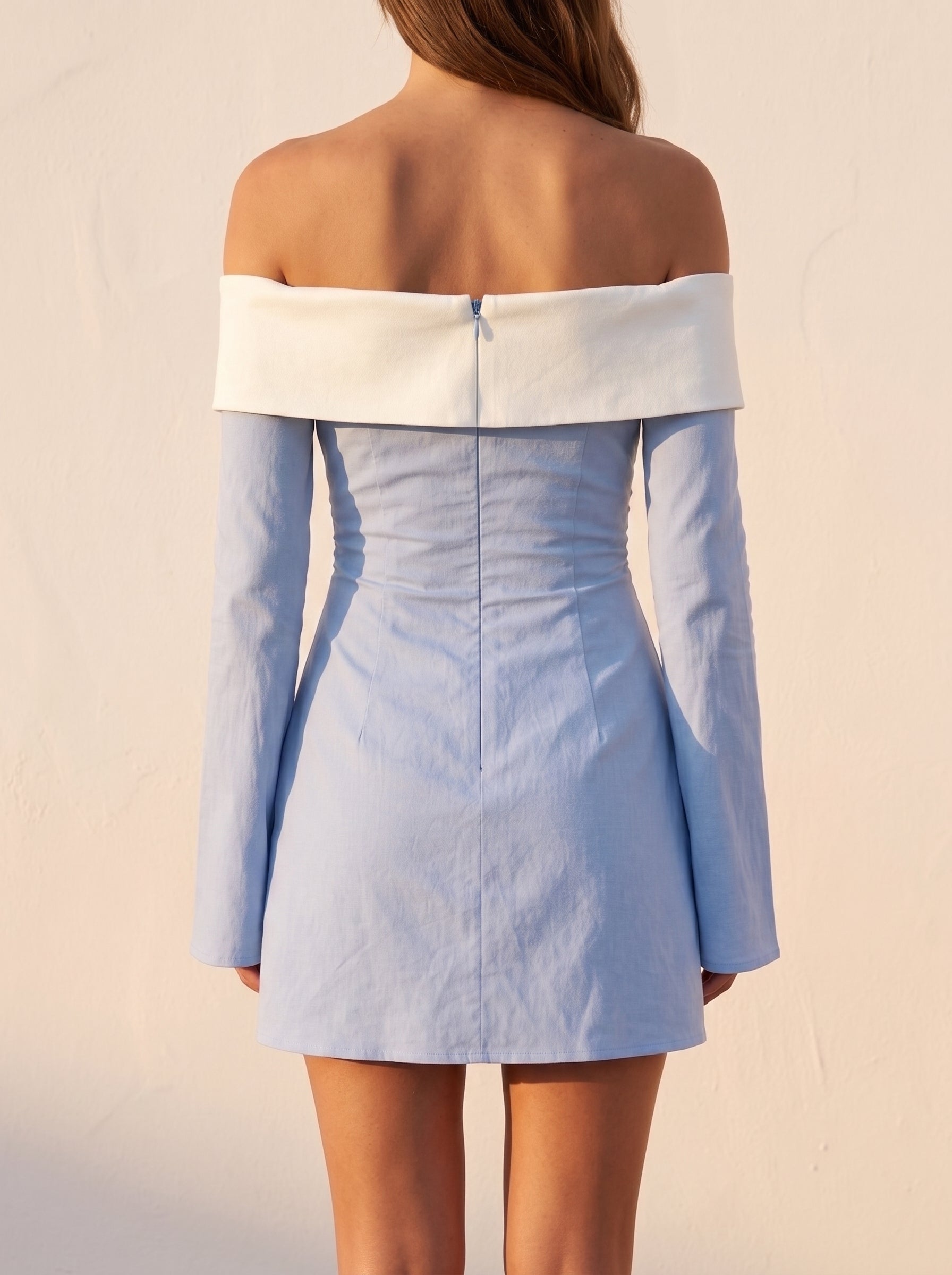 Vestido Adara · Cruzado Bicolor de Manga Larga